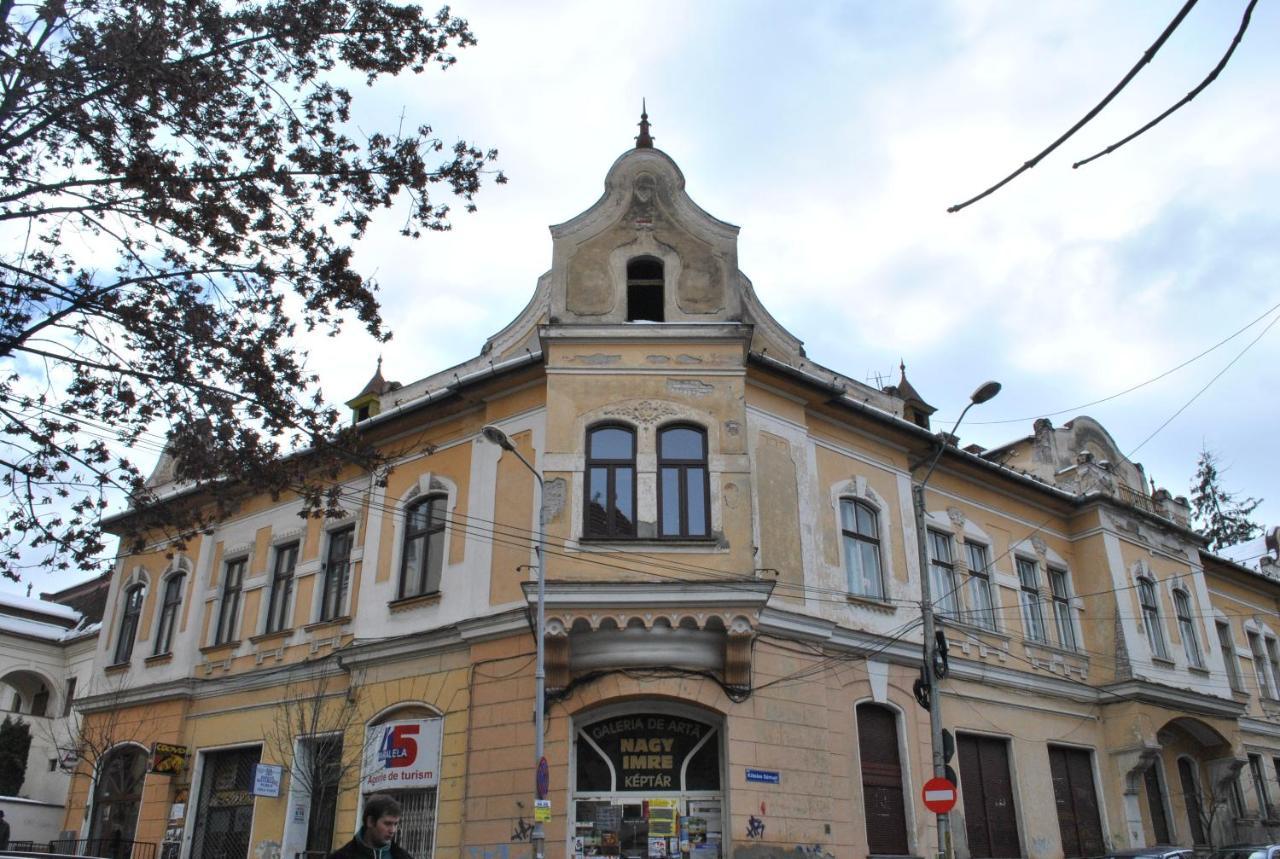 Butterfly Apartment-Hidden Gem In The Heart Of Târgu-Mureş Екстериор снимка
