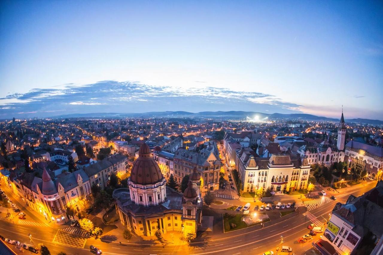 Butterfly Apartment-Hidden Gem In The Heart Of Târgu-Mureş Екстериор снимка