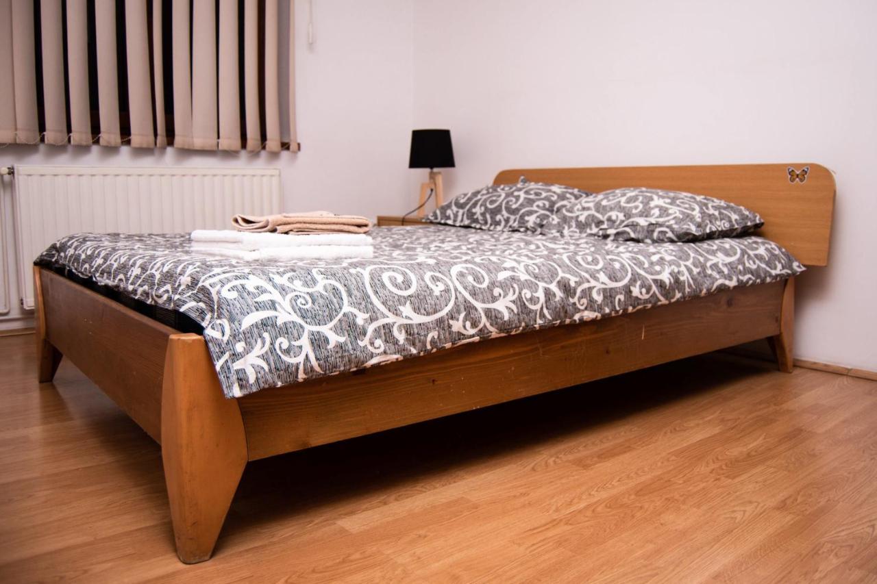 Butterfly Apartment-Hidden Gem In The Heart Of Târgu-Mureş Екстериор снимка